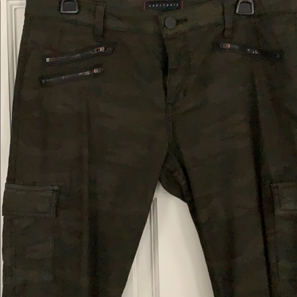 Camo pants